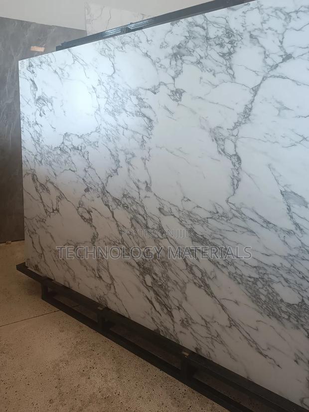 White Cloudy Sintered Stone (3.2*1.6*15mm) - main view