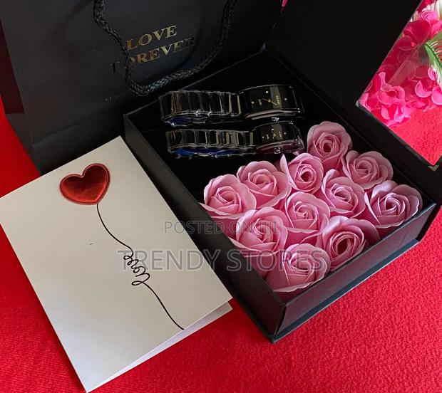 Couples Valentine's Gift Set With Pink Roses - main view