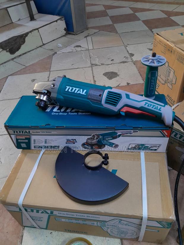 Welding Total Angle Grinder 9" 2200 Watts - main view