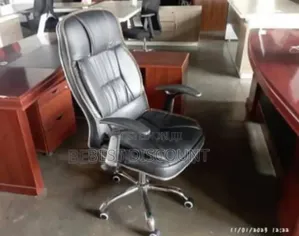 Leather C-35 Chair