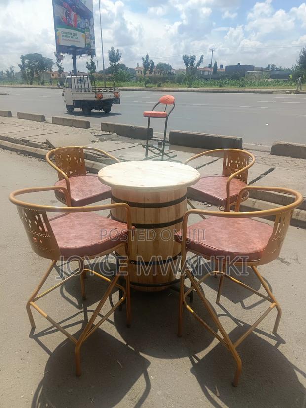 High Bar Set or 4 Chairs and a Table , - thumbnail 3