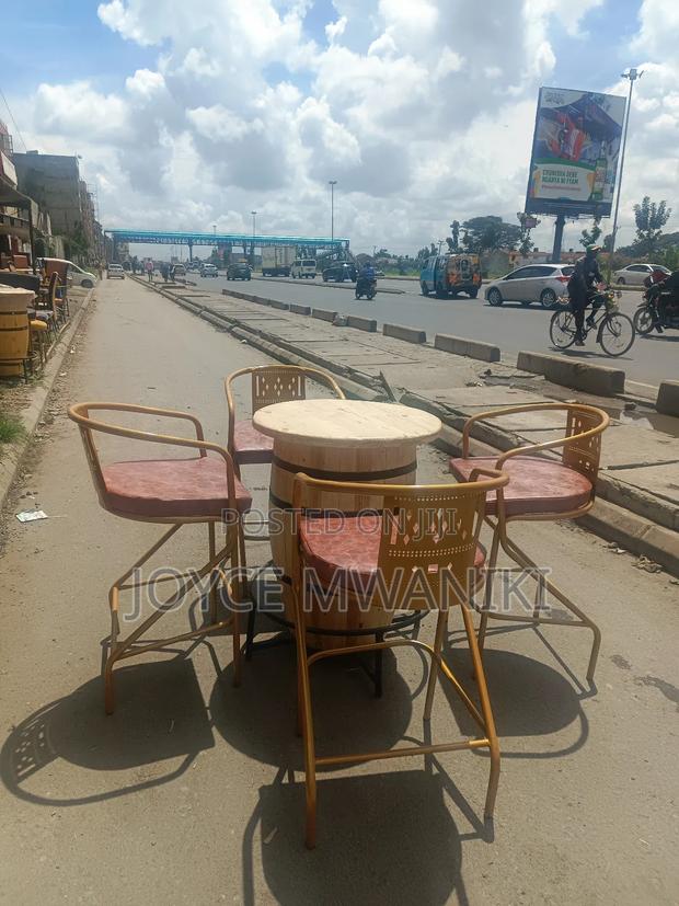 High Bar Set or 4 Chairs and a Table , - thumbnail 5