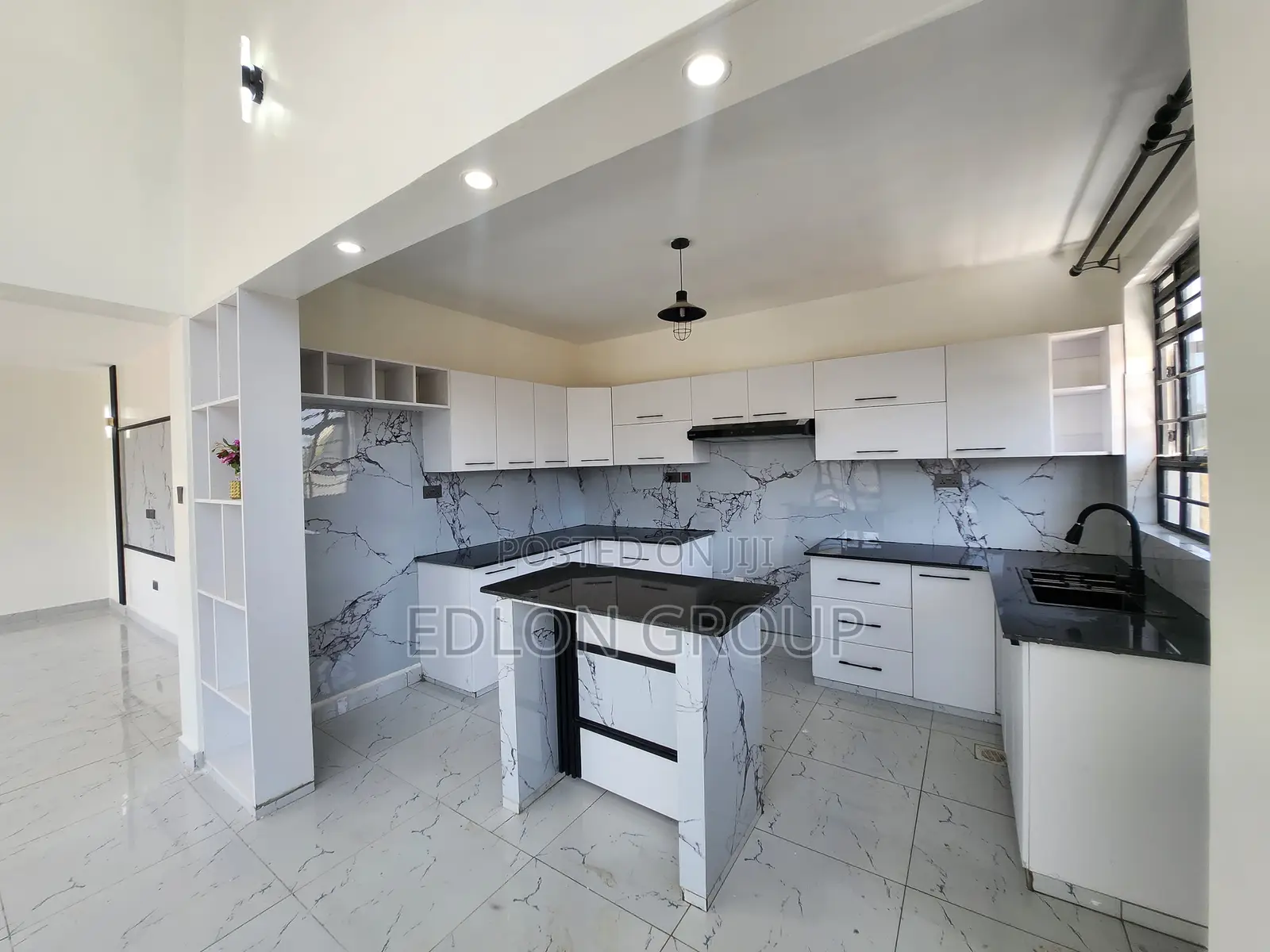 3bdrm Bungalow in Mijan Manor, Kimbo for sale