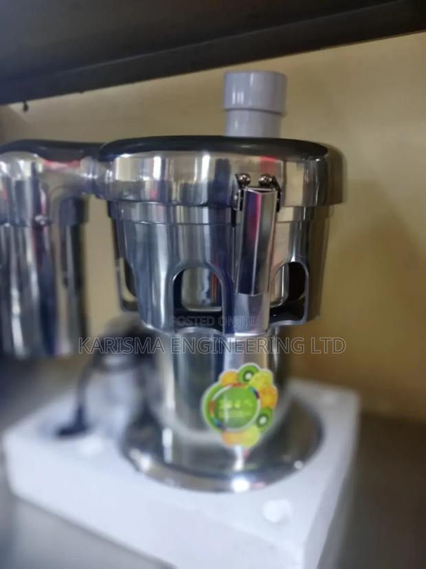 Commercial Electric Juice Extraction Machine - thumbnail 2