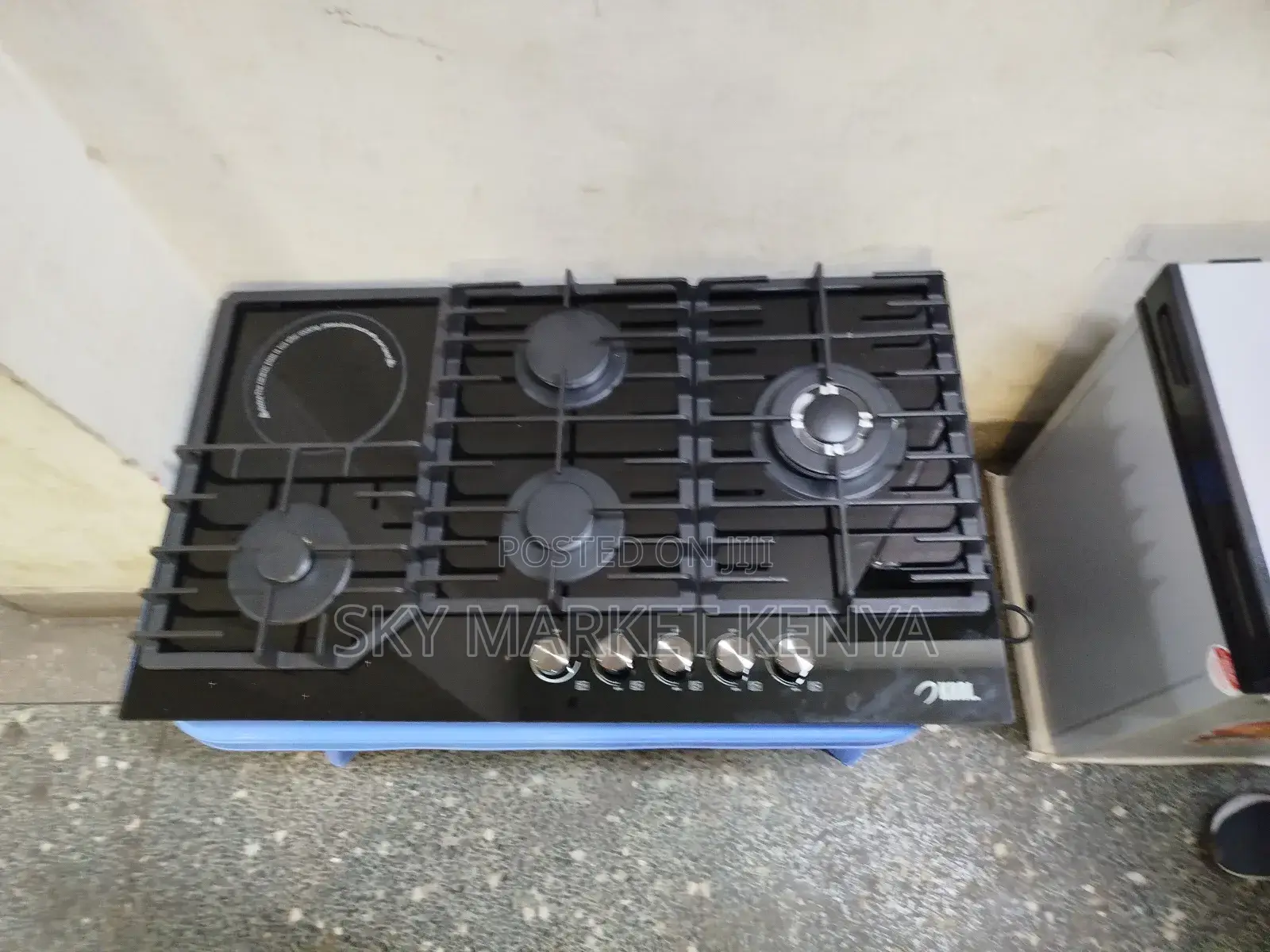 Khal 3 Gas ,1 Induction Plate With Wok