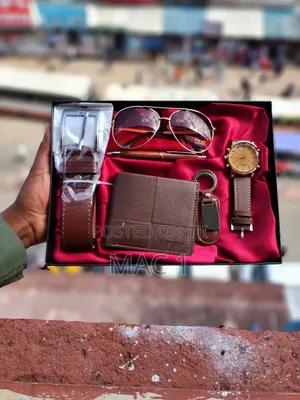 Valentine Men Gift Set With Luxury Glasses