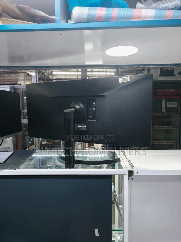 LG Monitor 34 Inches 2k - thumbnail 5