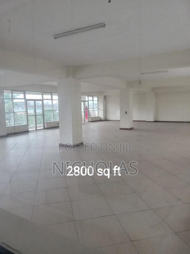 Office to Let and Warehouse