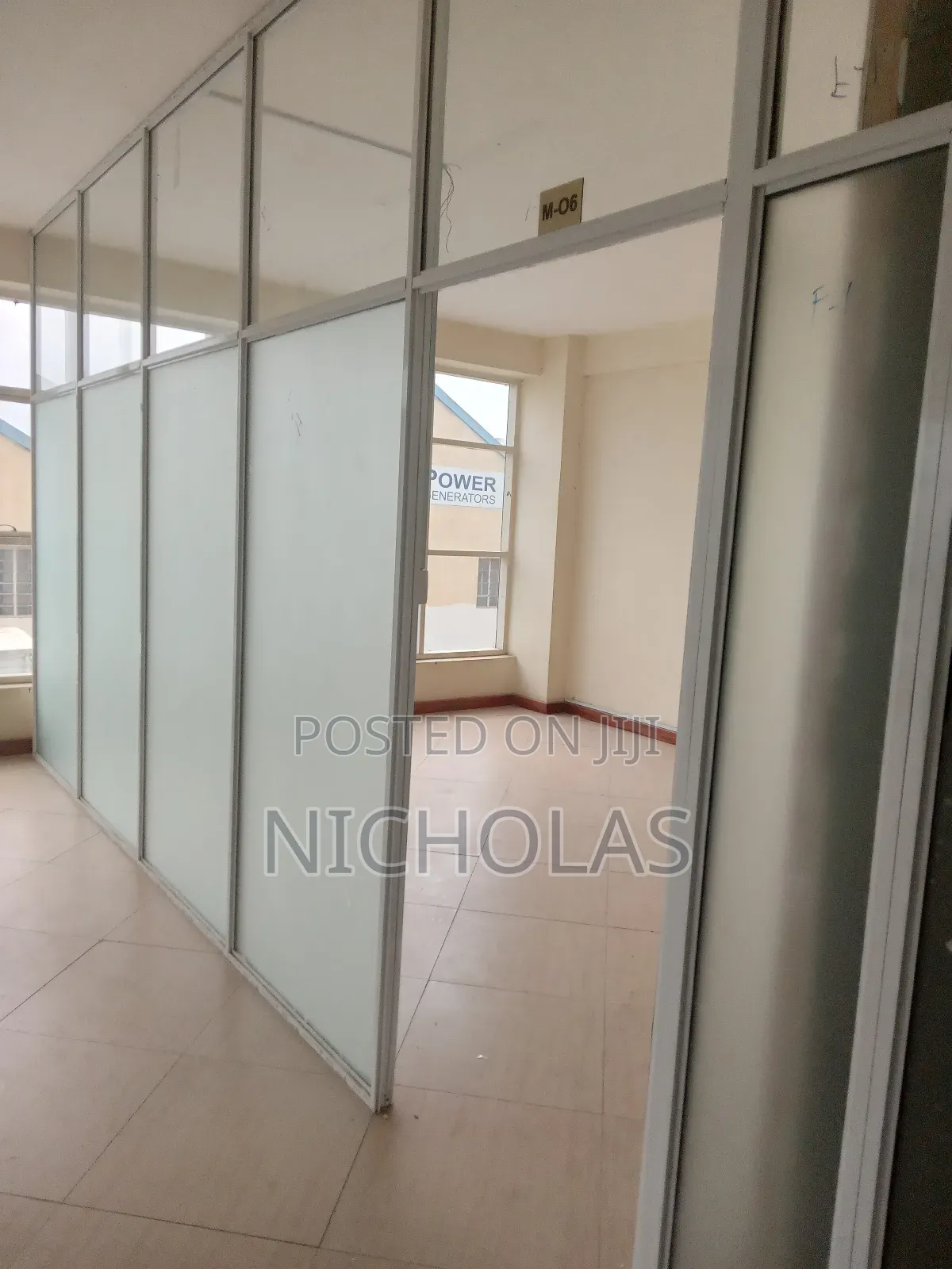 Office to Let and Warehouse