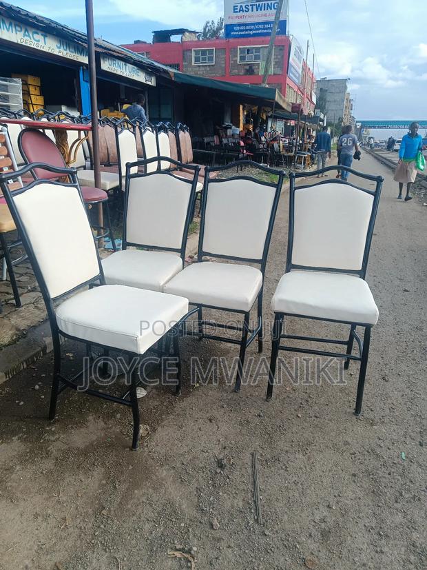 Hotel White Chairs - thumbnail 2