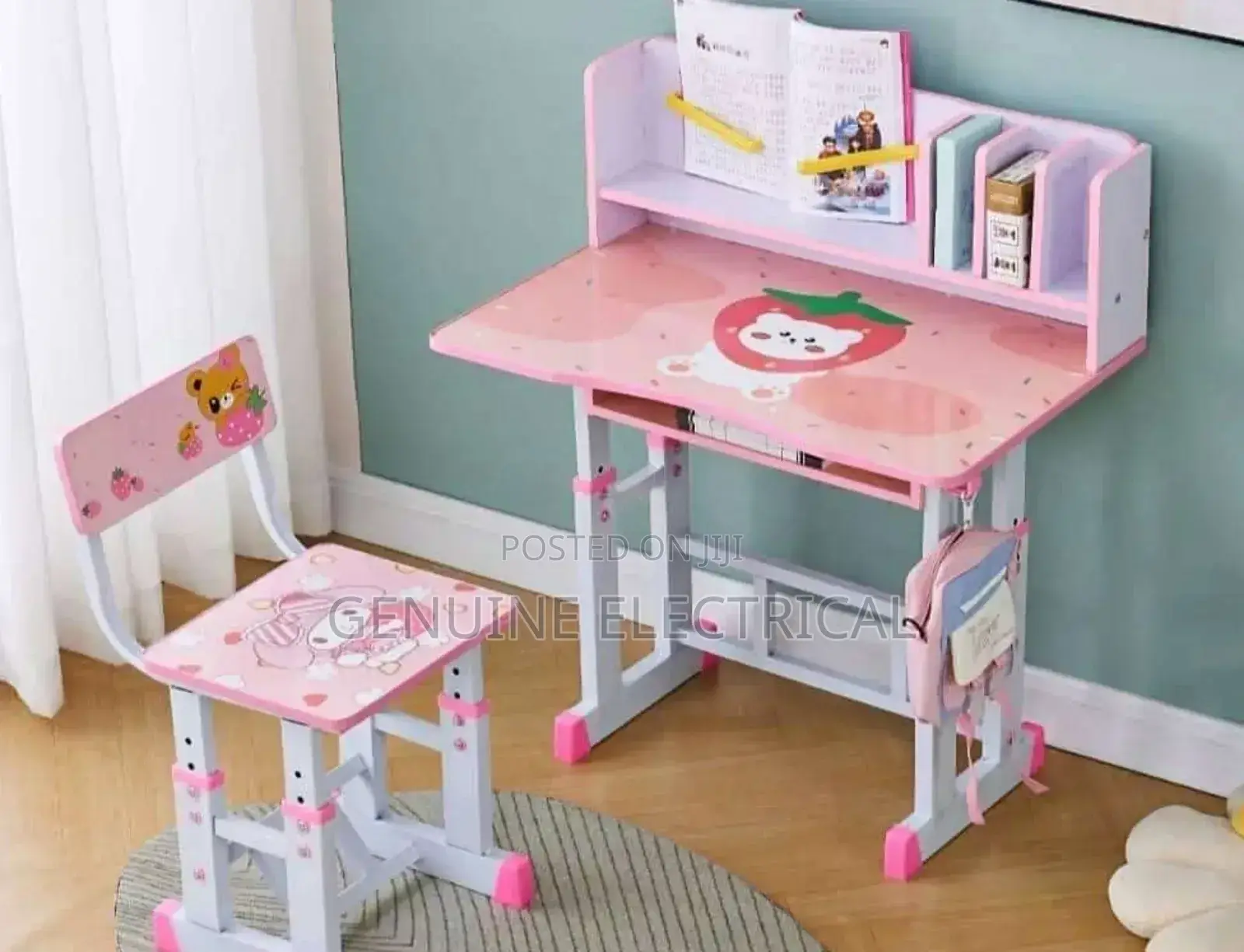 Kids' Study Desk With Numbers Art