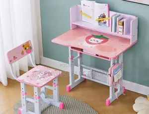Kids' Study Desk With Numbers Art