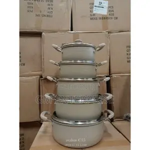 James Pot Beige Cookware Set