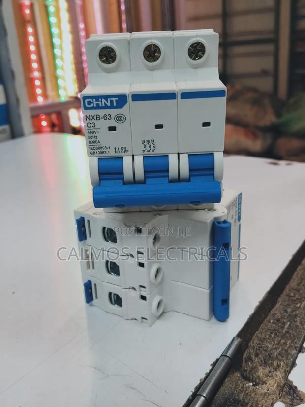 3a T Pole MCB - main view