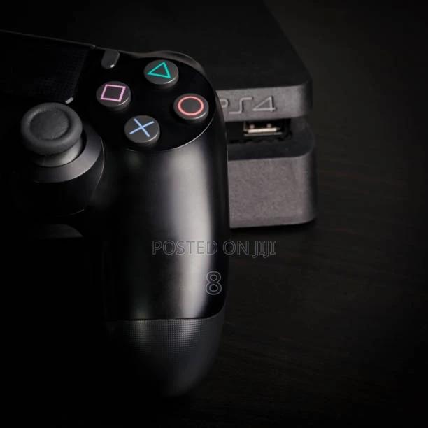 PS4 Console With Controller – Great for Gamers