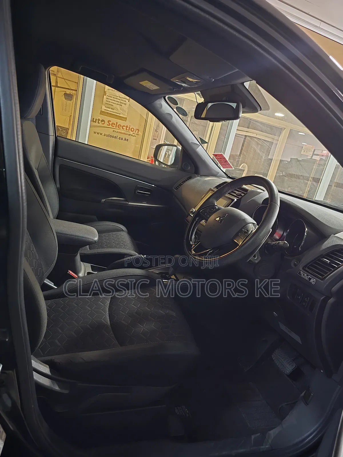 Mitsubishi RVR 2019 Black