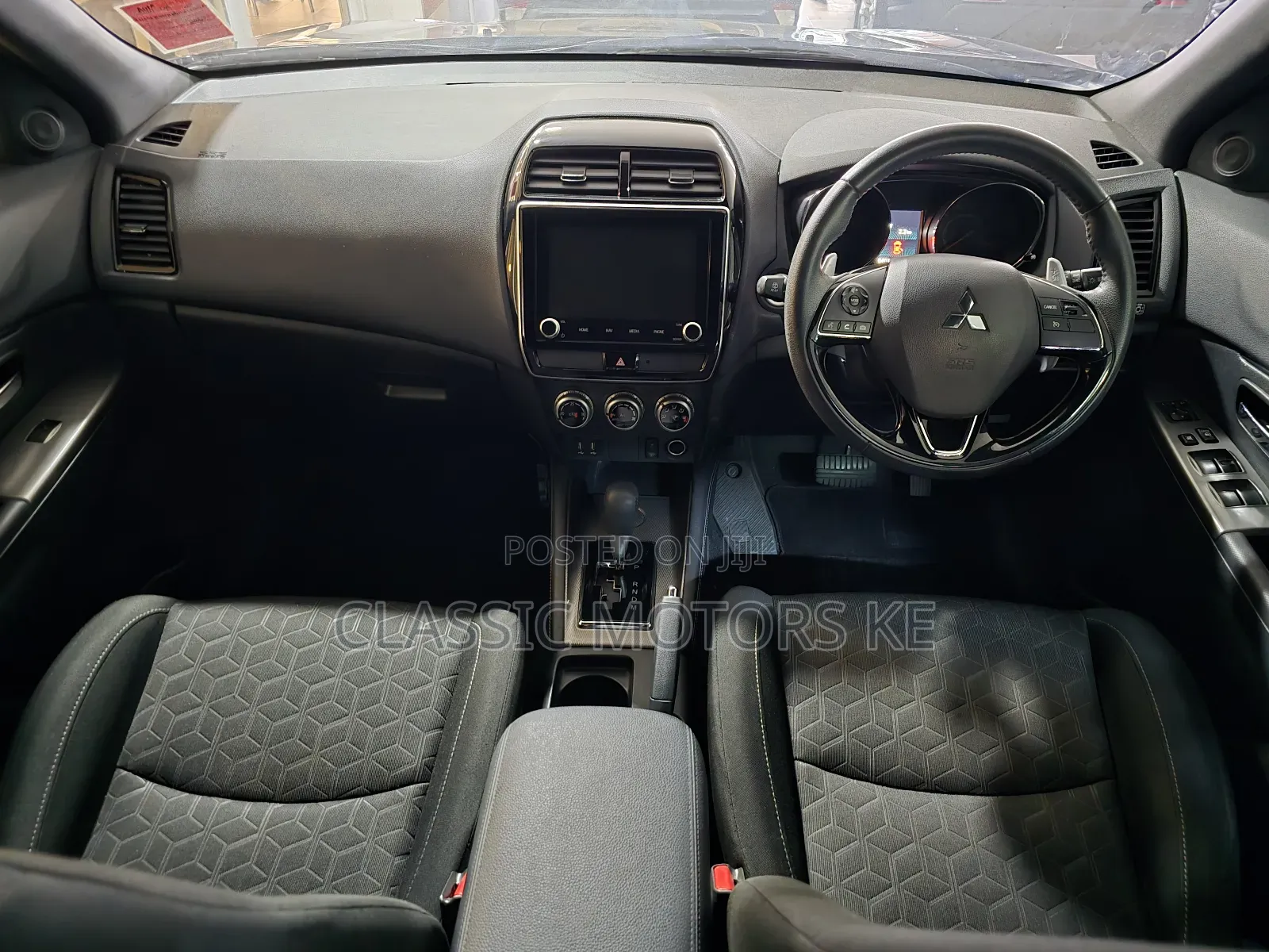 Mitsubishi RVR 2019 Black
