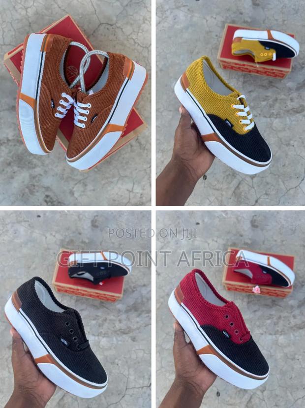 Triple Sole Unisex Vans - main view