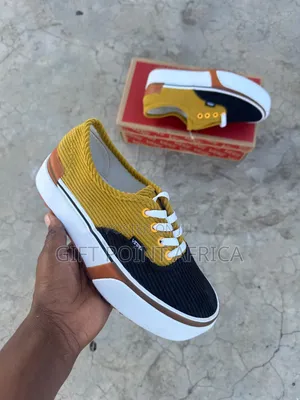 Triple Sole Unisex Vans