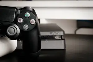 Sony Playstation 4 – Game-Ready With Dualshock 4