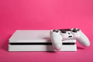 Sony PS4 – Excellent Condition, 1 Controller Included