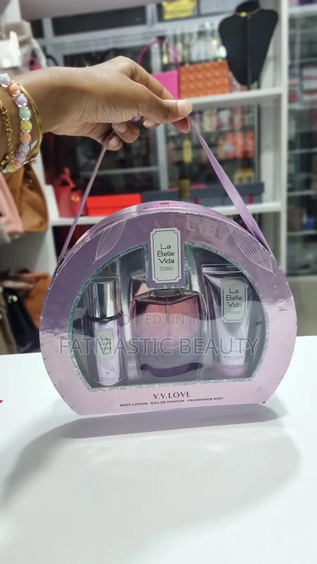 Sweet Gift Pack for Her - thumbnail 2