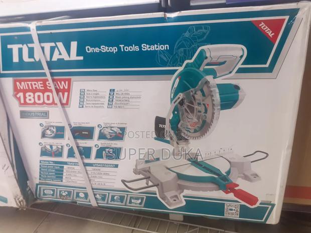 Total TS42152557 Mitre Saw 255mm 1800W 5500rpm