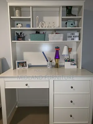 Study Desks With Drawers and Shelves