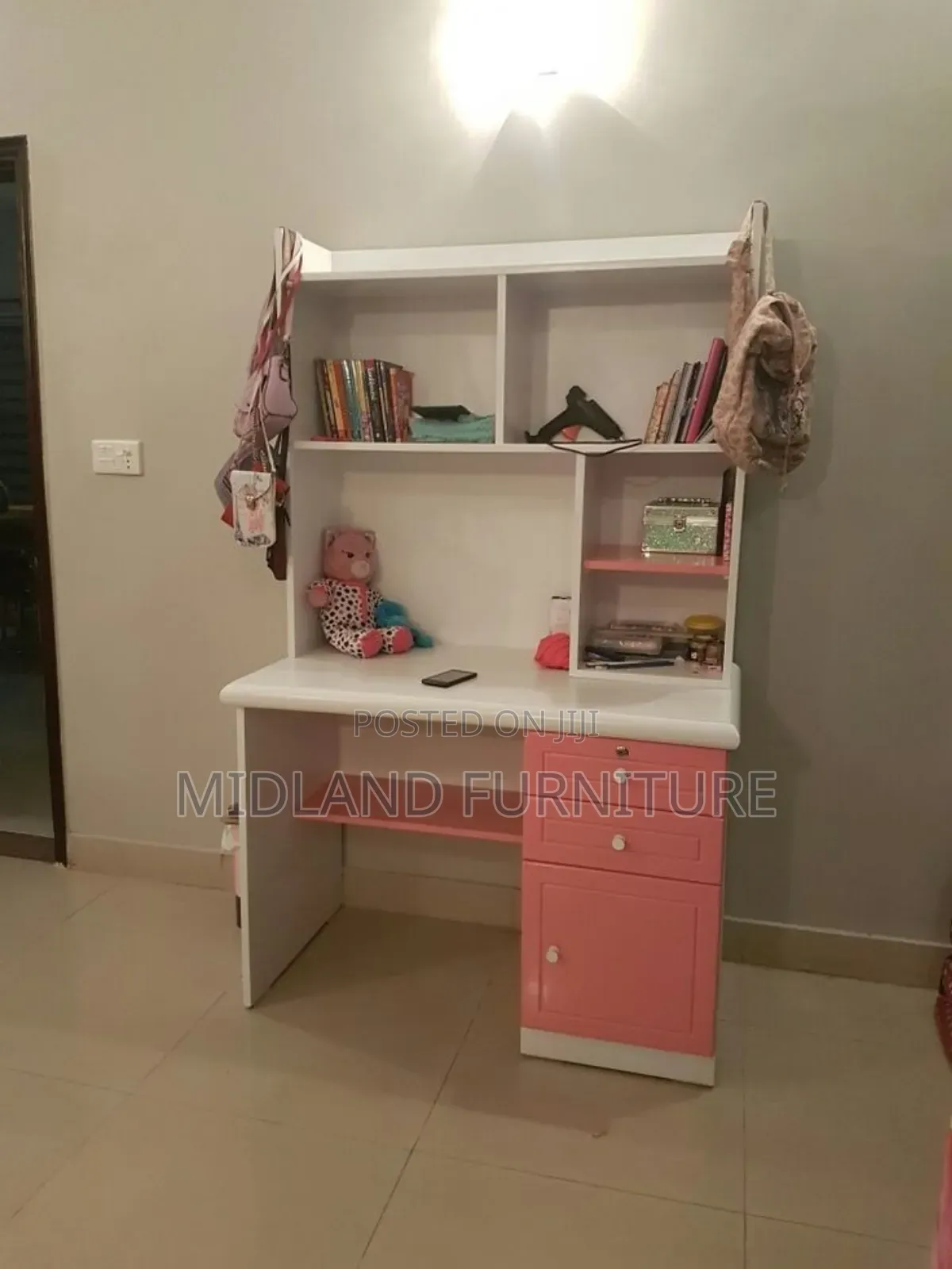 Study Desks With Drawers and Shelves