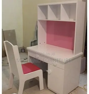 Study Desks With Drawers and Shelves