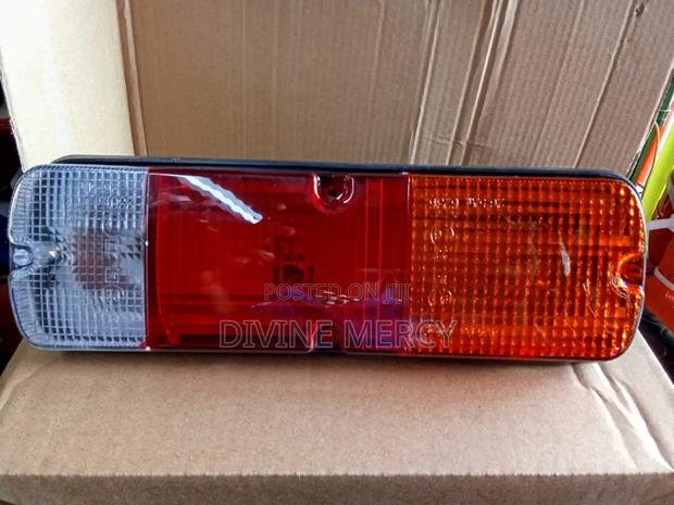 Land Cruiser FJ 45/74/-80 Fj75/Tail Lamp
