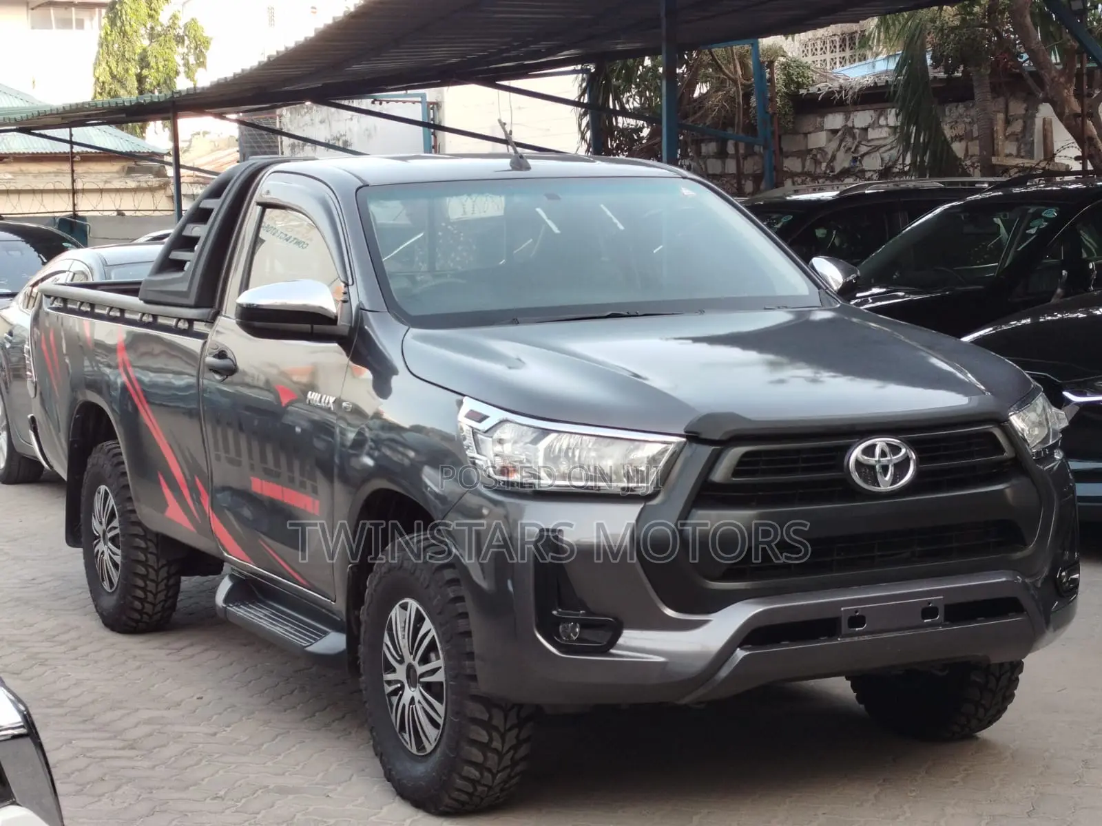 Toyota Hilux 2018 Gray