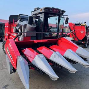 Corn Combine Harvester With 2 Rows - thumbnail 2