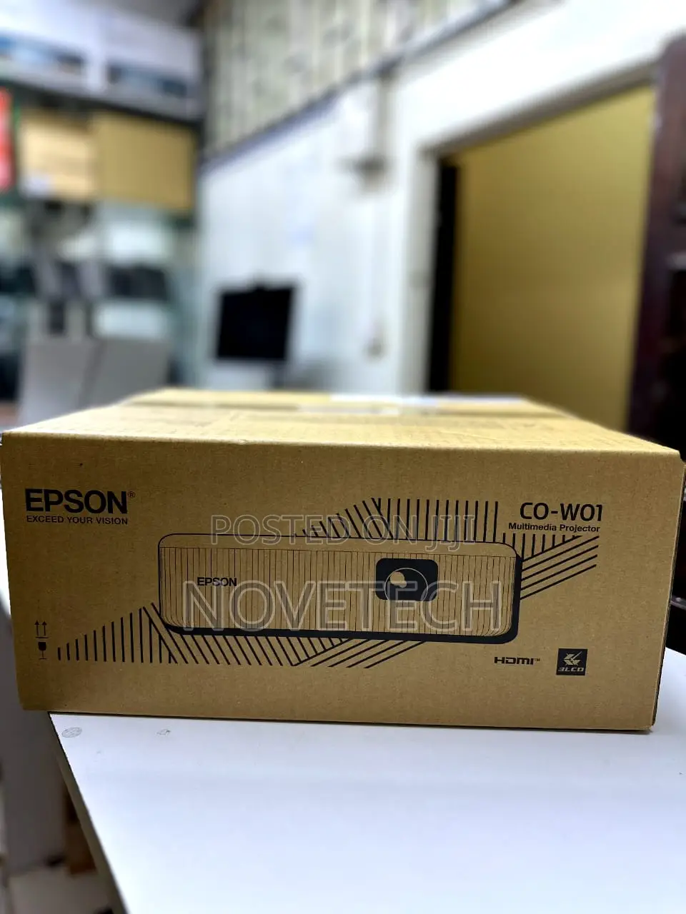 Epson Epiqvision Flex CO-W01 Portable Projector 3000 Lumens