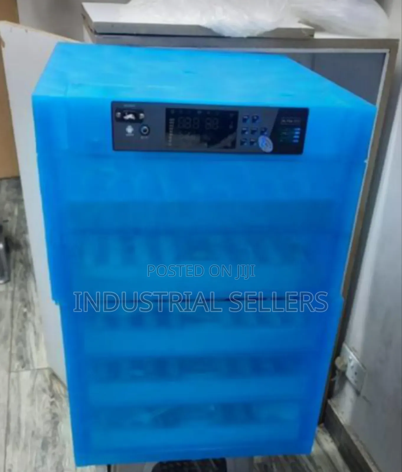 Proven 320 Egg Incubator