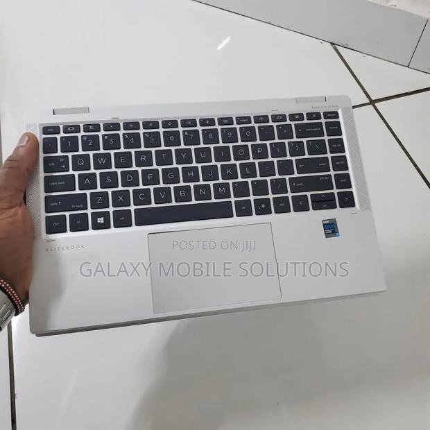 Laptop HP EliteBook 1040 G8 16GB Intel Core i7 SSD 512GB