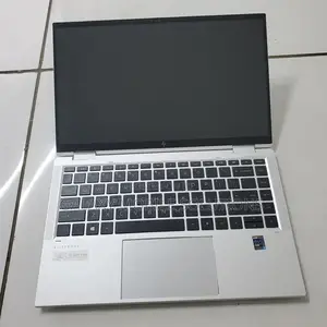 Laptop HP EliteBook 1040 G8 16GB Intel Core i7 SSD 512GB