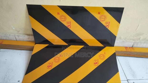 Black Yellow Refrectors - main view