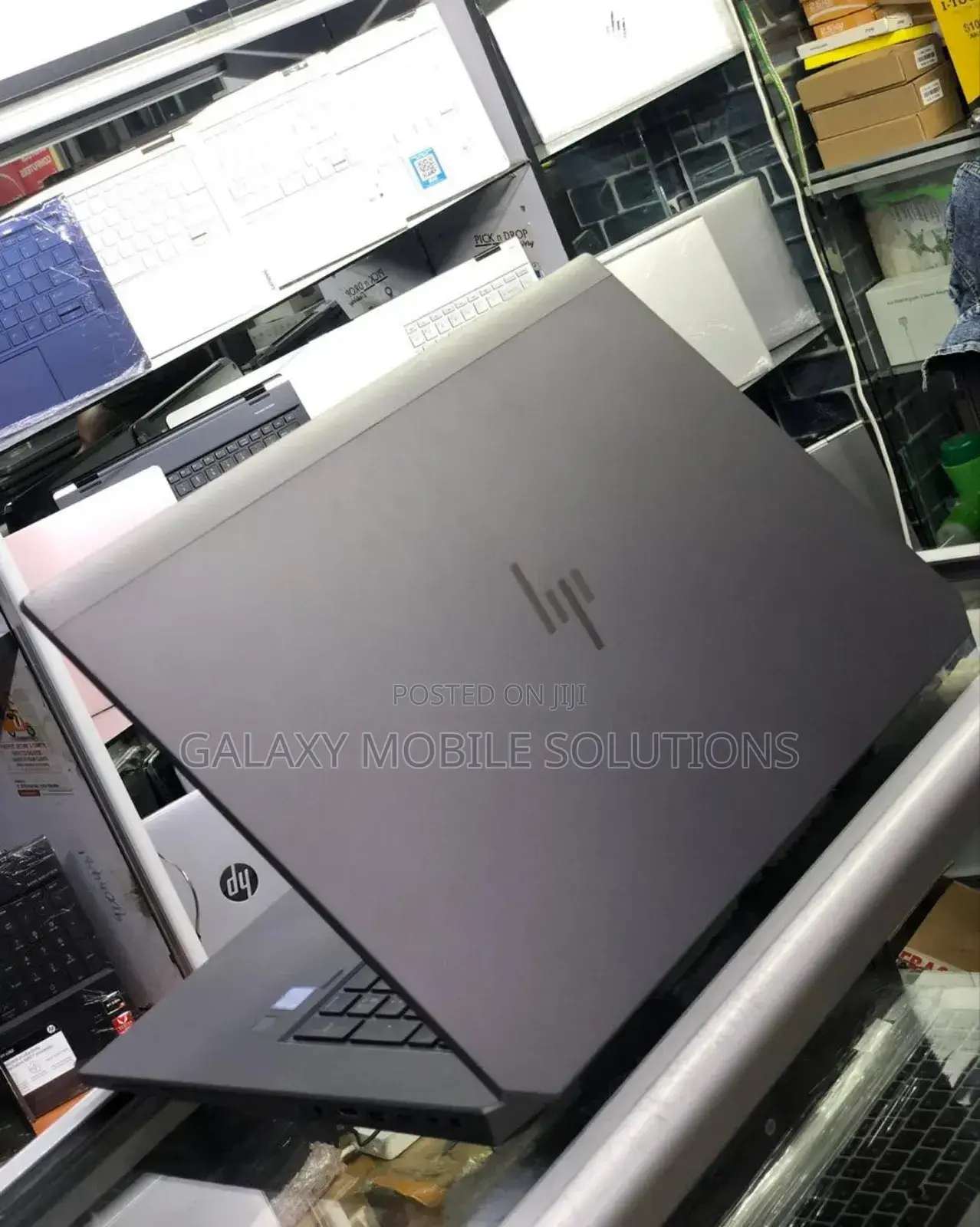 Laptop HP ZBook 17 G6 16GB Intel Core I5 SSD 512GB