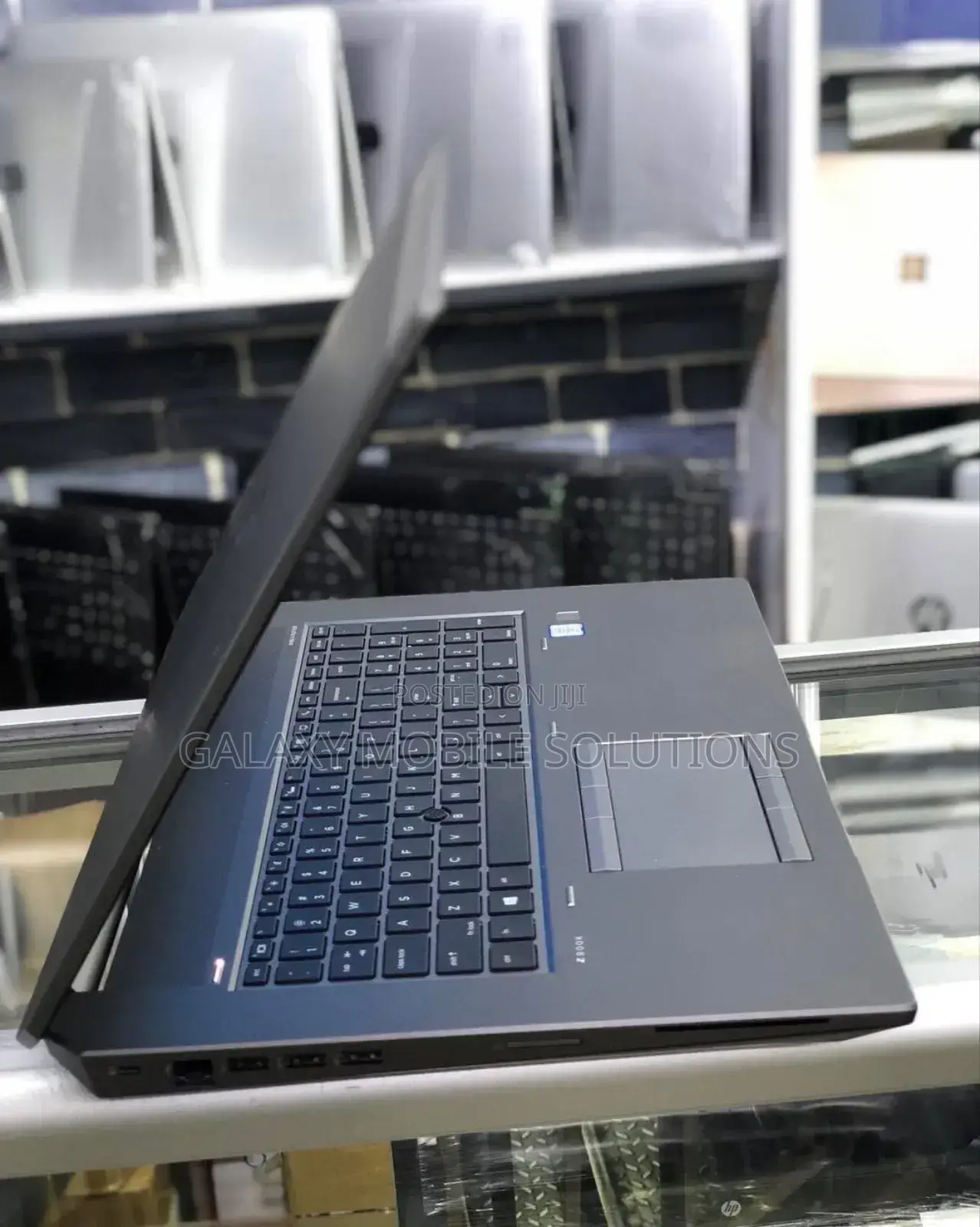 Laptop HP ZBook 17 G6 16GB Intel Core I5 SSD 512GB