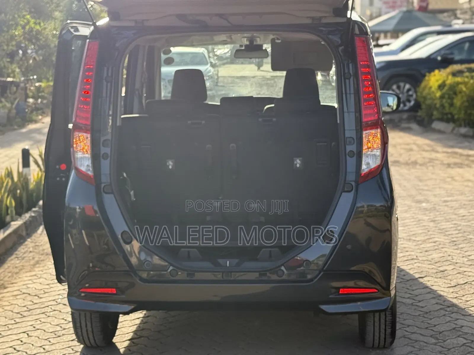 Toyota Roomy 2018 Black