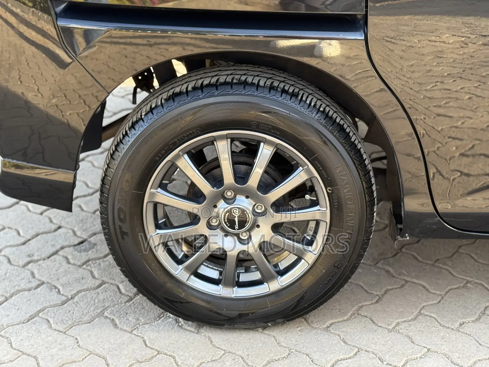 Toyota Roomy 2018 Black