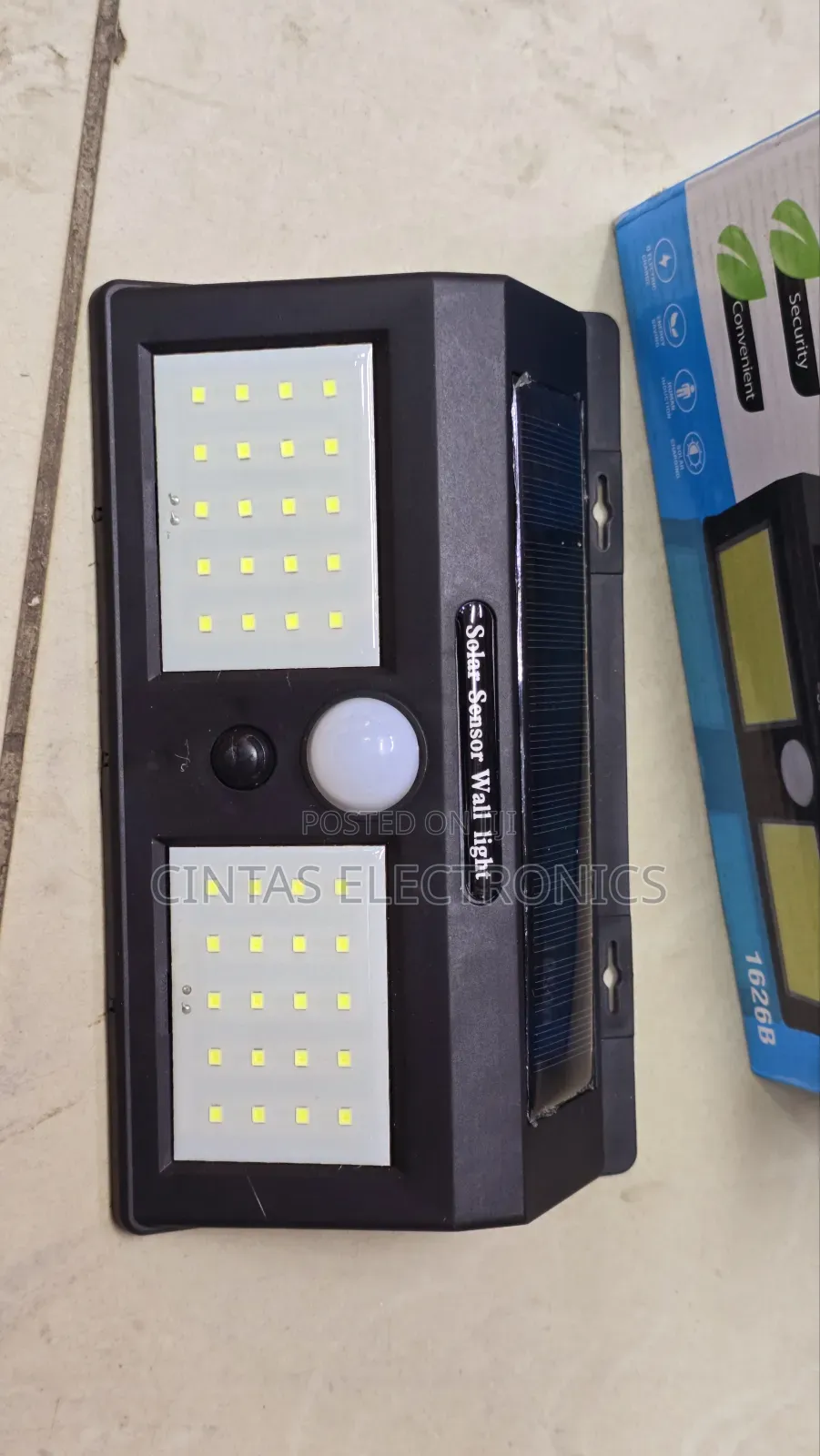 1626B Solar Motion Sensor Light