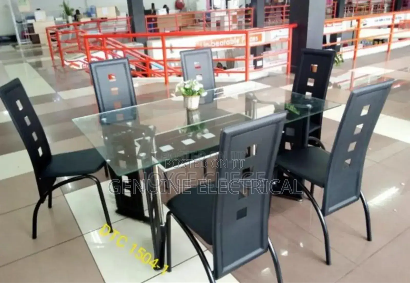 6 Sitter Dinning Table