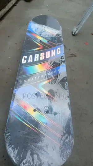 Durable Skateboard for Adults – Built for Adventure