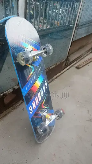 High-Performance Skateboard – Made for Adult Skaters