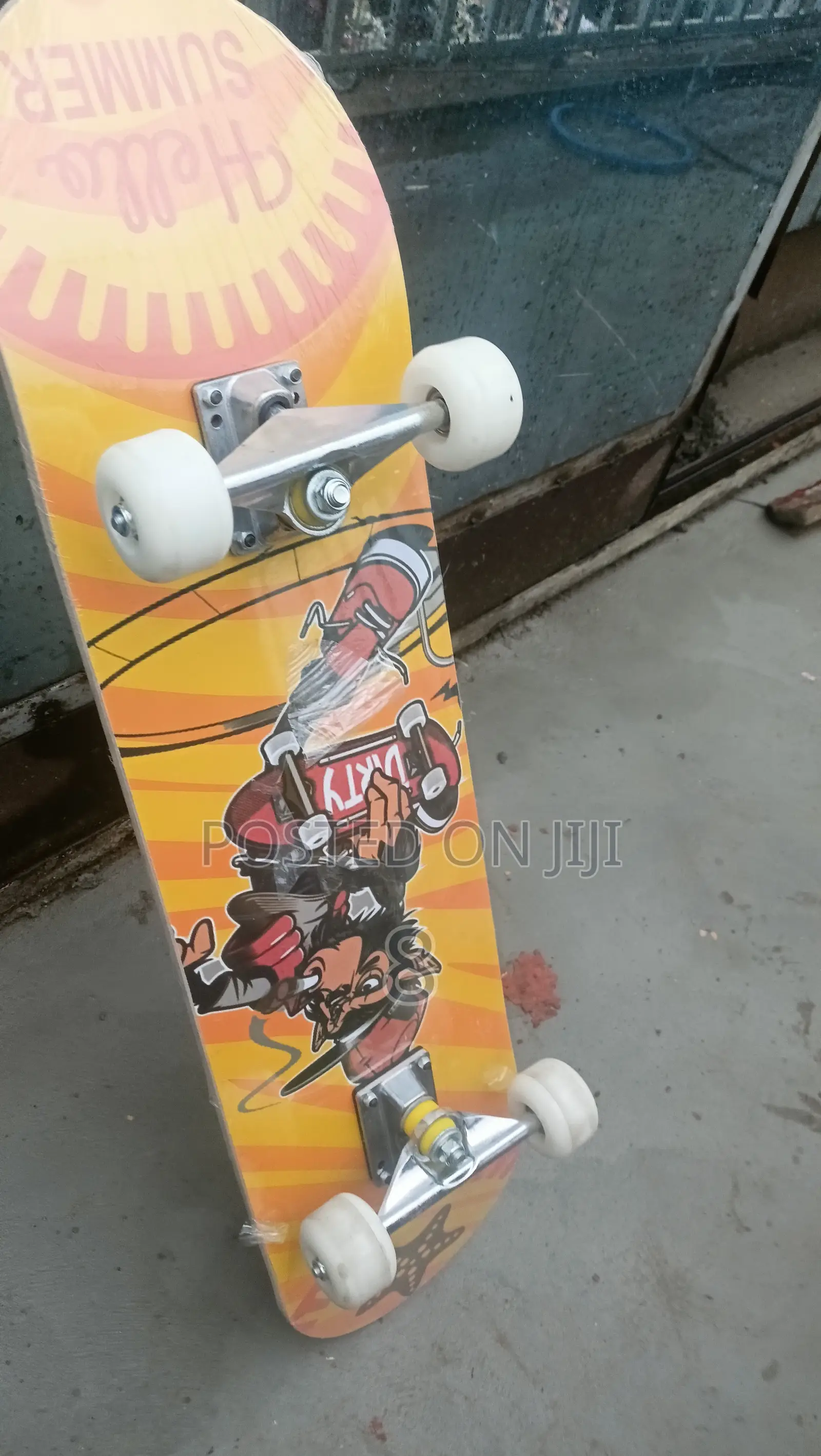 Reliable Adult Skateboard – Built for Endless Fun
