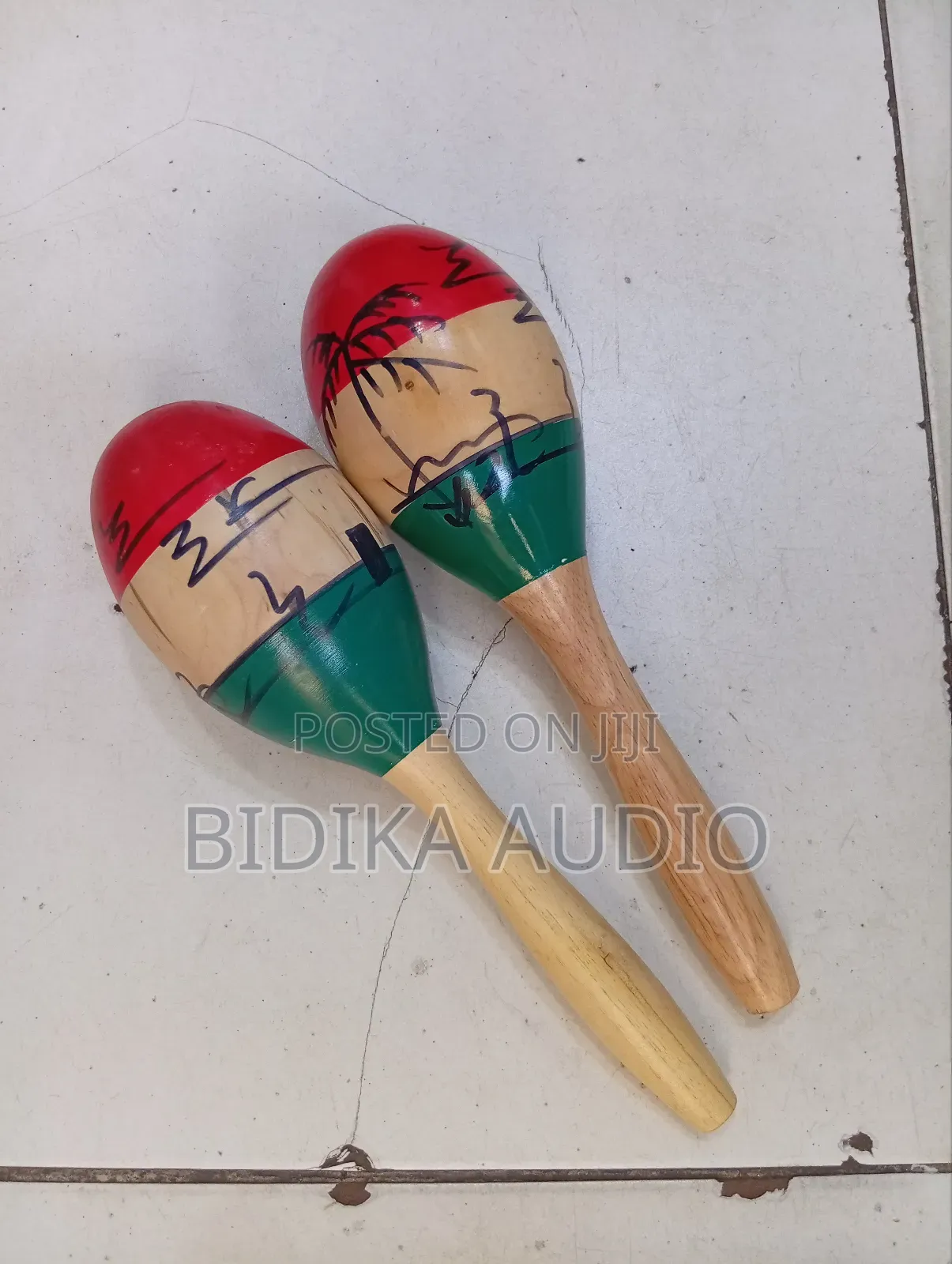 10 Inch Wooden Maracas