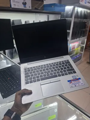 Laptop HP EliteBook 830 G6 32GB Intel Core I7 SSD 512GB
