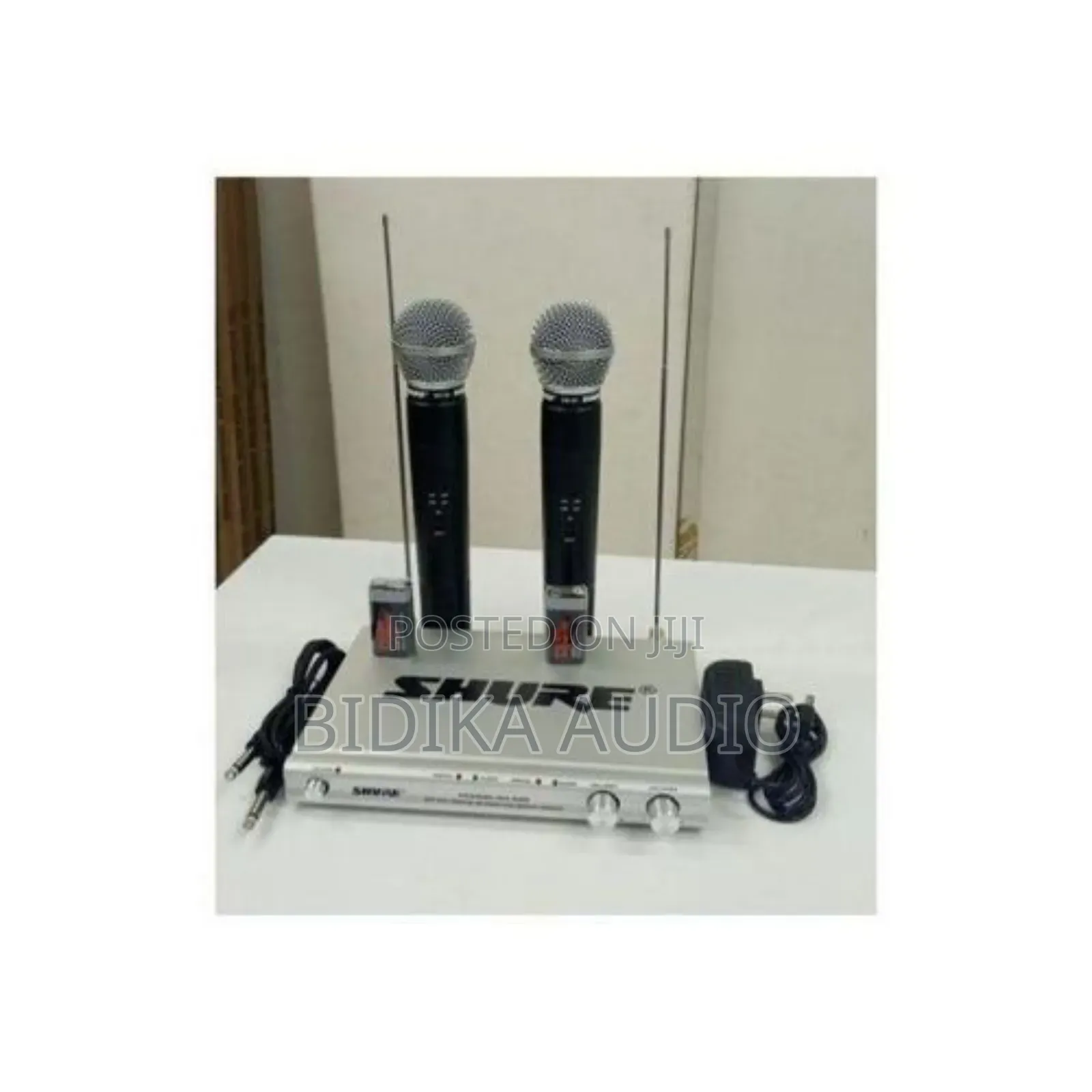 Shure SH-500 Professional Wireless Microphone